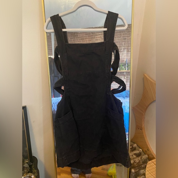 Adorable NWT dress overalls - Picture 5 of 12